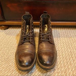 Bose London Boots Brown lace-up boots Size 8